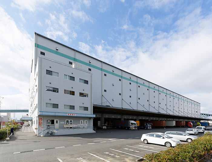 IIF Osaka Suminoe Logistics Center I 1