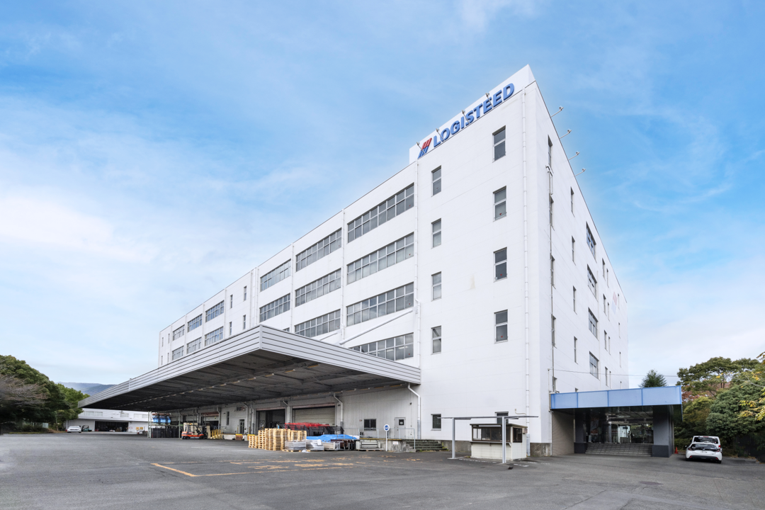 IIF Hadano Logistics Center 